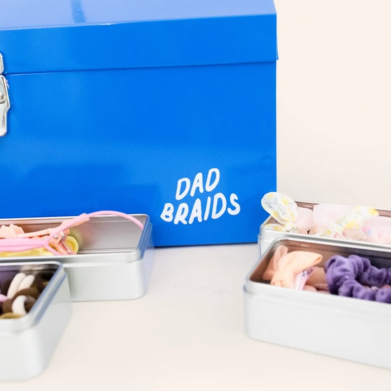 DADBRAIDS_0005_Upclose Tackle box