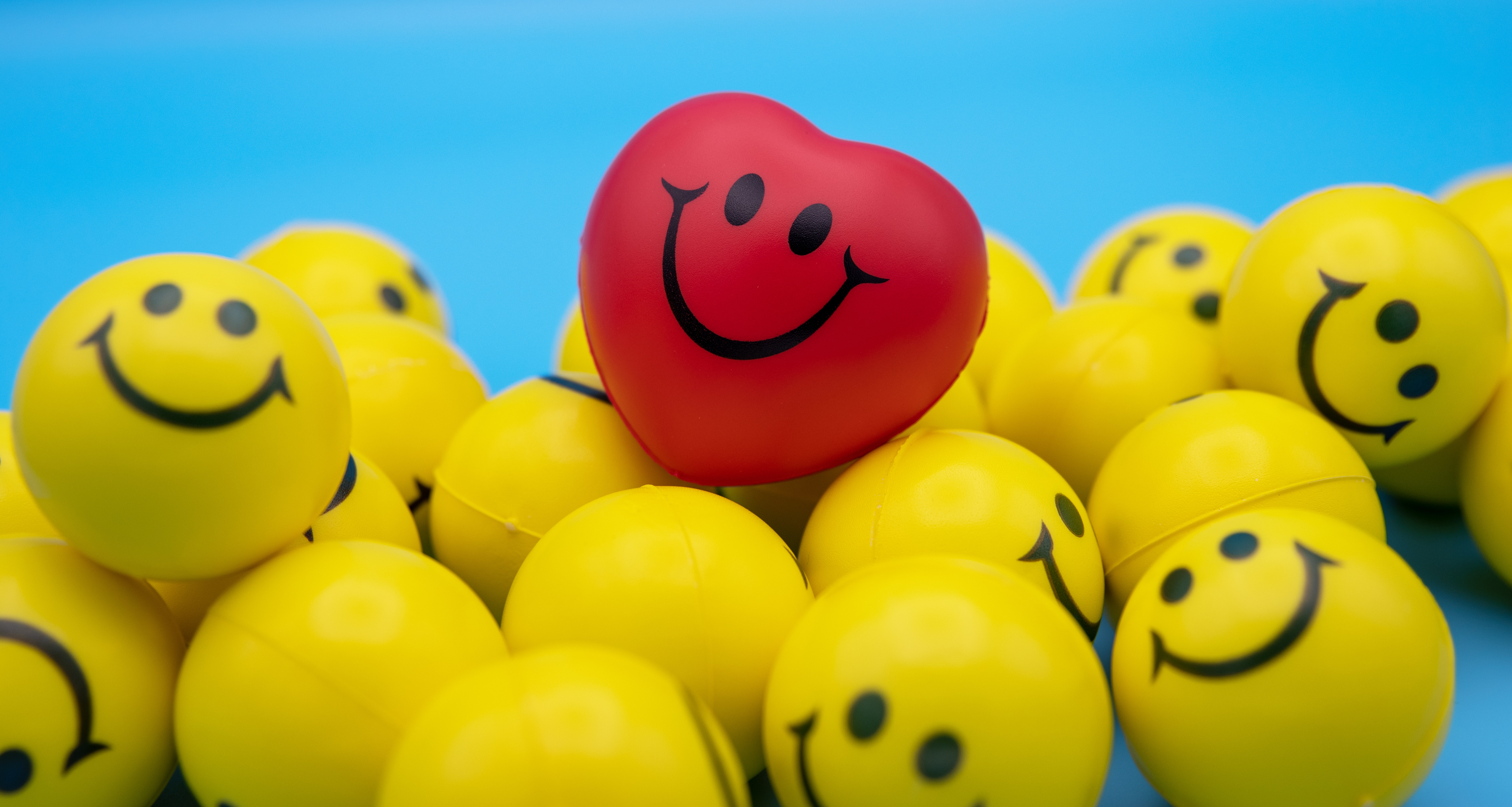 smiley face stress balls