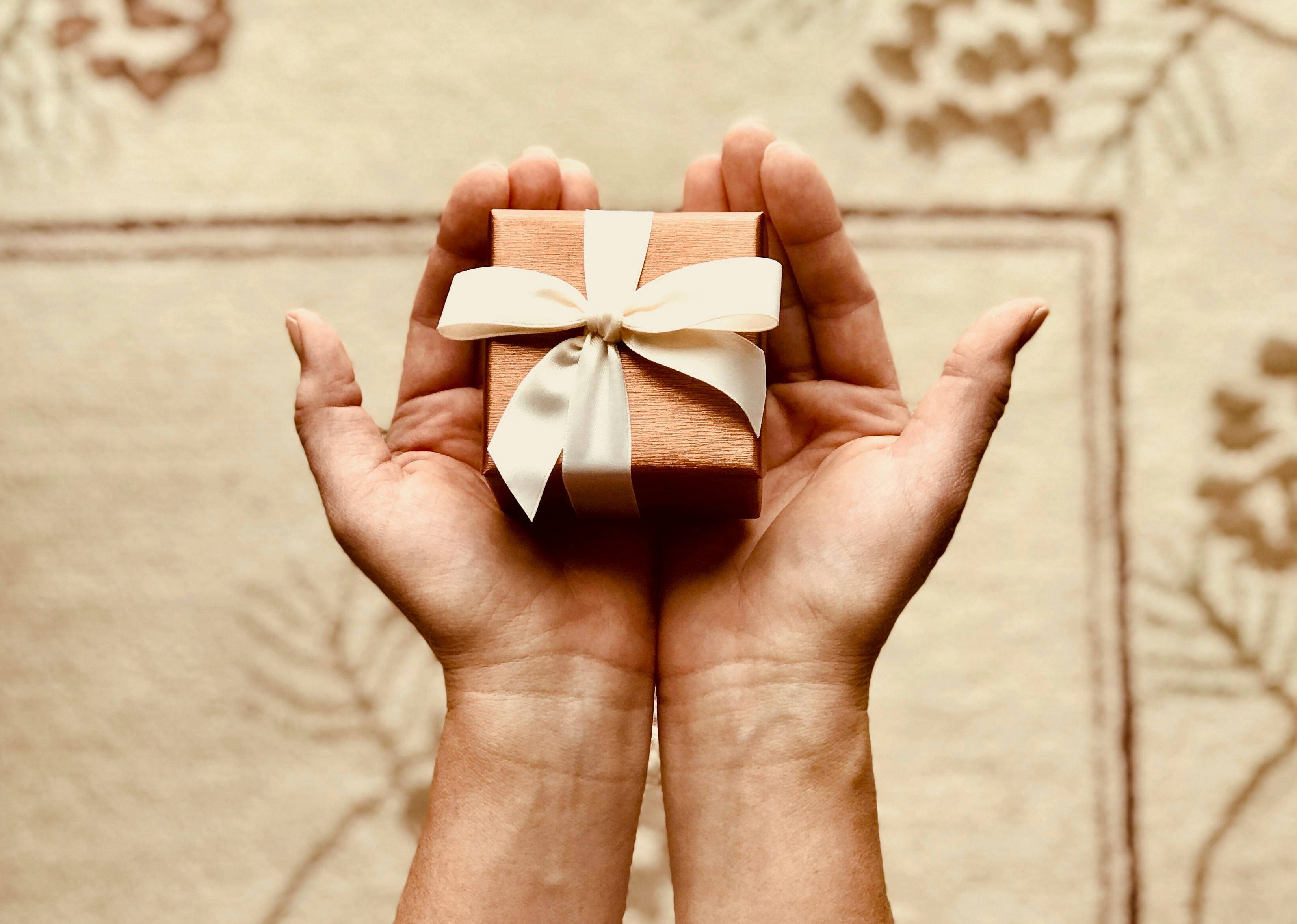 Gifting for Hybrid Teams: Building Connections With Branded Merchandise