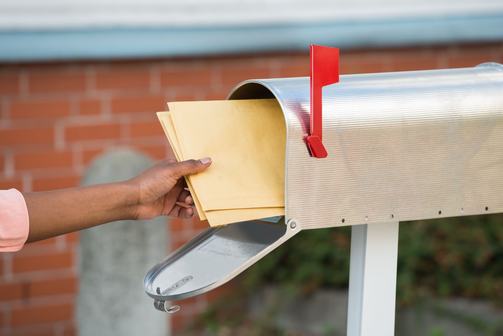 FAQs: Your Burning Questions About Direct Mail Campaigns